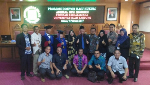 Wakil Dekan I FH UIR Raih Gelar Doktor